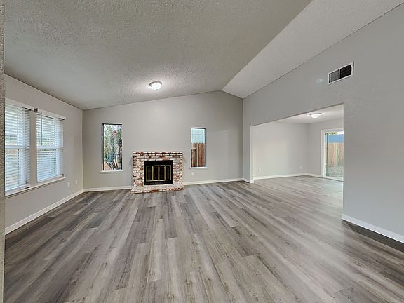 4th image of 7409 Martignetti Ct