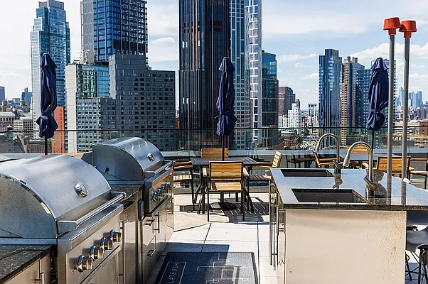 Rented by Living New York | media 8