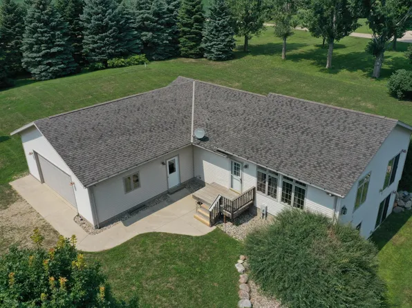 7769 117th St NE, Kandiyohi, MN 56251