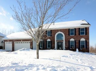 18374 Gladstone Blvd N, Maple Grove, MN 55311