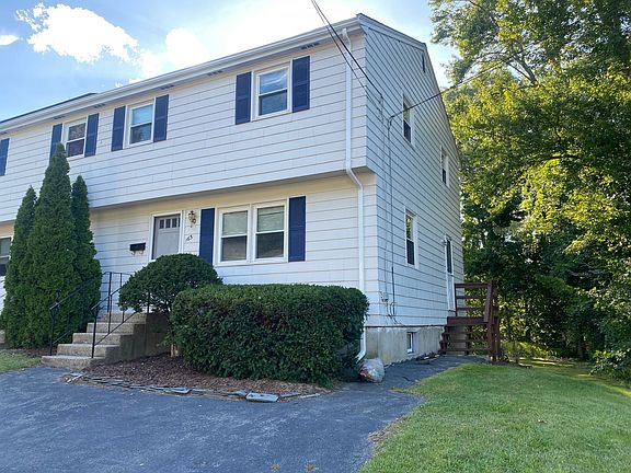 2nd image of 163 Maple St Unit 163