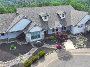 2395 Dartmouth Dr, Redding, CA 96001