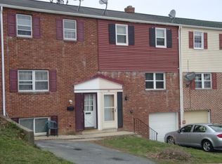 857 Hilton Dr, Lancaster, PA 17603