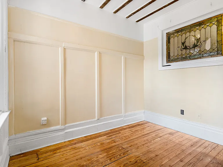 2408 Webster Ave #1N — Photo 10