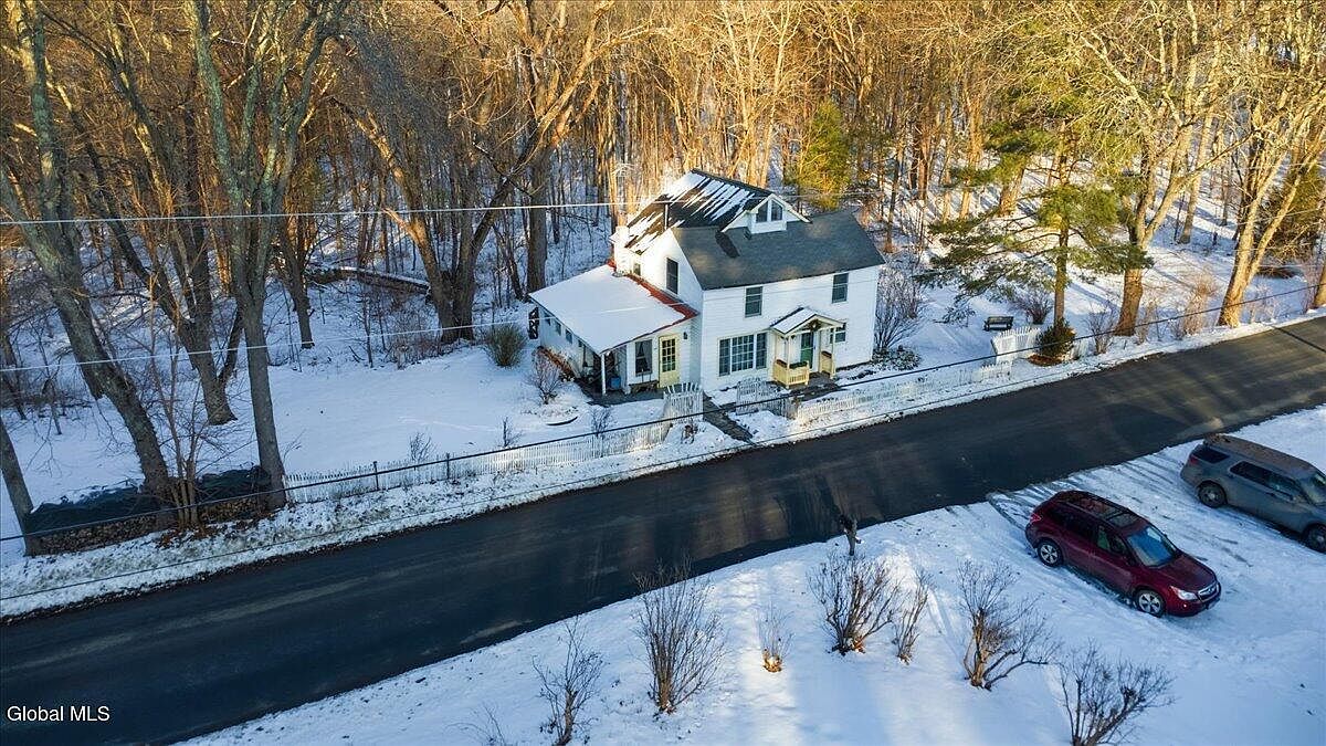 1st image of 64 Putnam Road
