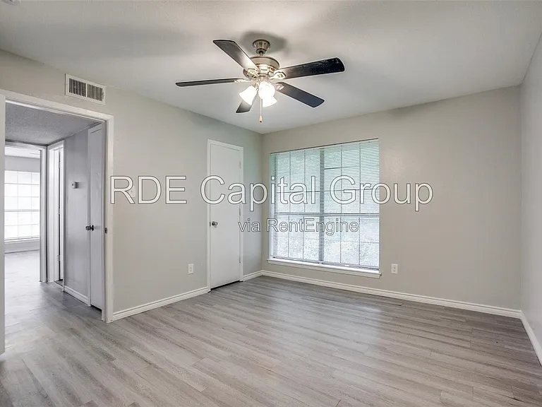1935 Cranford Dr #104 — Photo 26