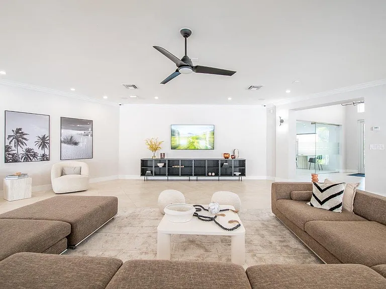 Legacy Harbour Key — Photo 5