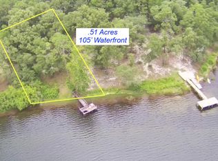 695 Bell Dr, Defuniak Springs, FL 32433