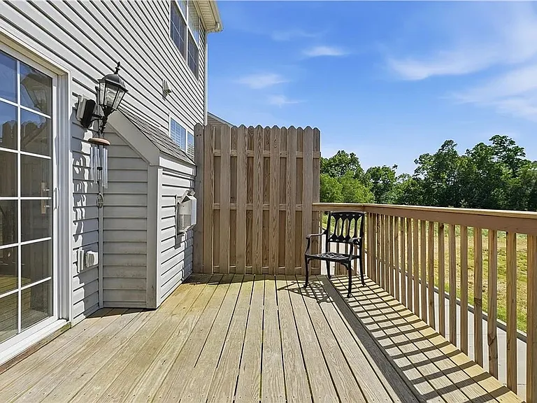 10565 Cherry Grove Ct — Photo 18