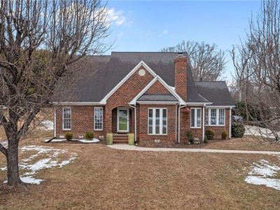 2265 W Front St, Burlington, NC, 27215