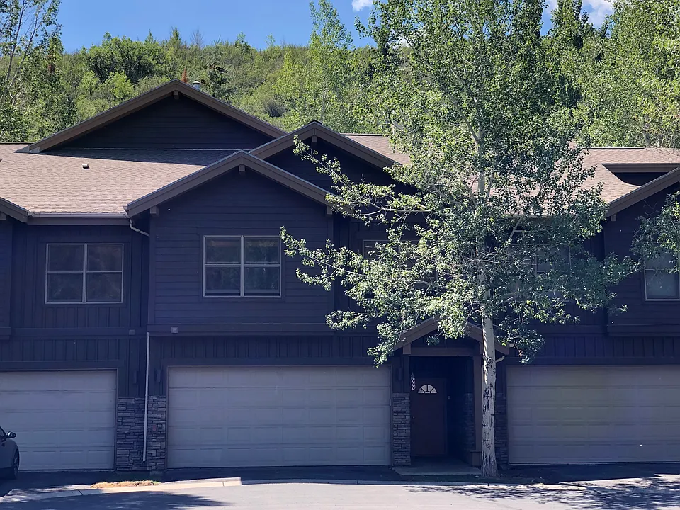28 Trailside Ct