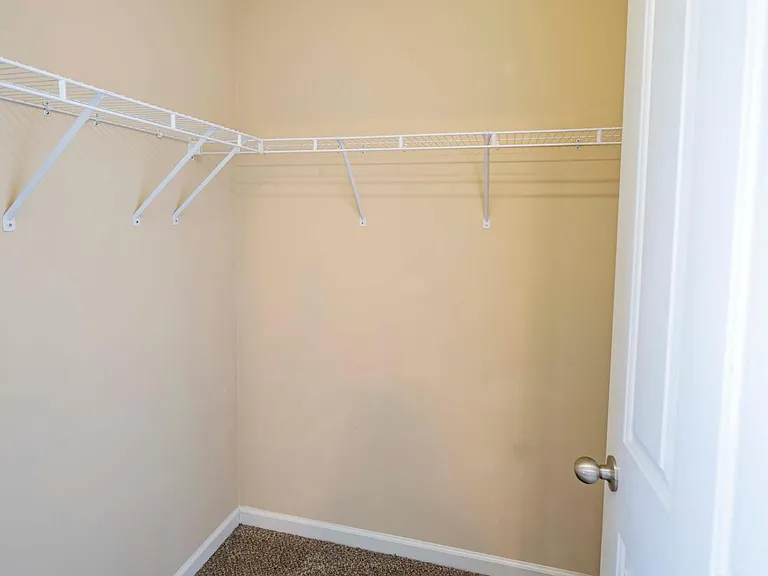 2127 Victory Gallop Ln — Photo 18