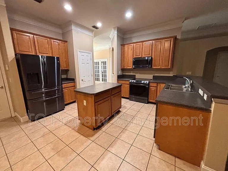 14160 Fish Eagle Dr E — Photo 8
