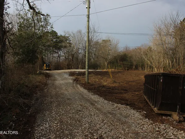 8605 Childress Rd #1, Powell, TN 37849