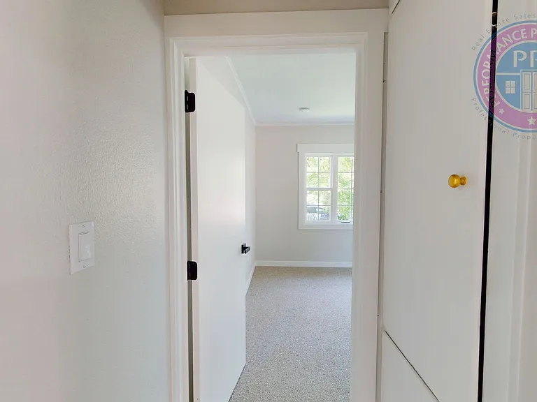 7308 N Jordan Ave — Photo 14