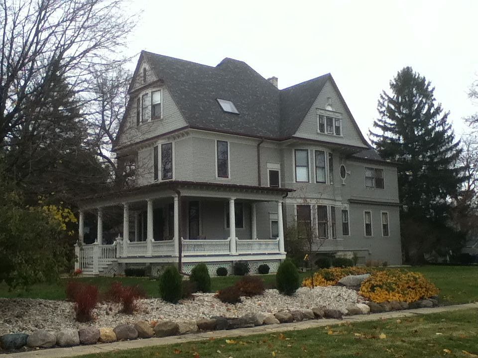 803 Clyman St, Watertown, WI 53094 Zillow