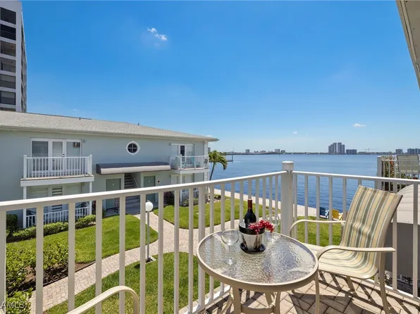 3330 N Key Dr #6, North Fort Myers, FL 33903