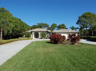 901 Park Place Dr, Englewood, FL 34223
