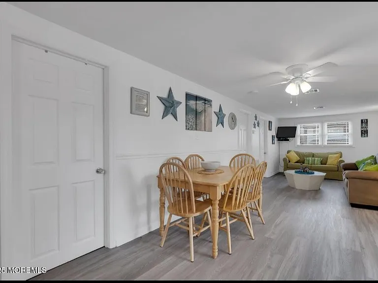 2020 Baltimore Ave #DOWN — Photo 9