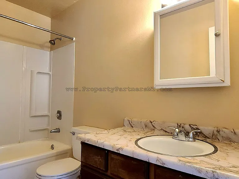 413 S 20th Ave — Photo 7