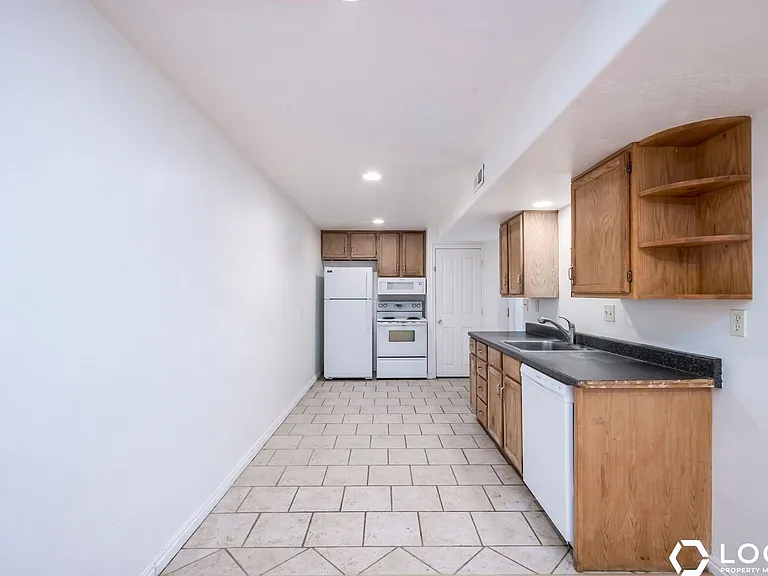 5068 S Murray Blvd #DOWNSTAIRS — Photo 7
