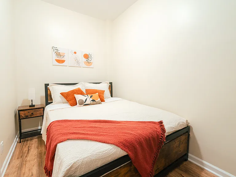18 Van Rensselaer St #1 — Photo 27