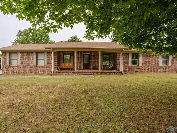 2nd image of 26477 Branch Rd