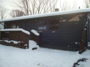 2465 Willow Dr SW, Warren, OH