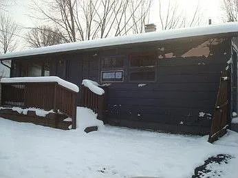 2465 Willow Dr SW photo 1