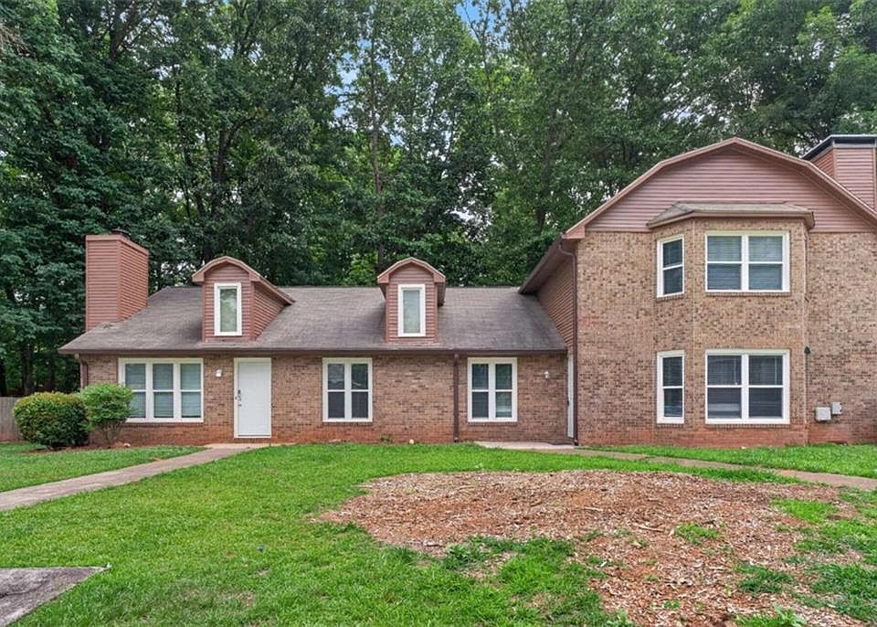 1st image of 2595 Fieldstone View Ln SE