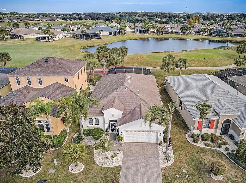 1035 Regal Manor Way