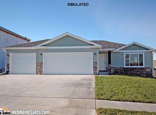 7373 Yankee Woods Dr, Lincoln, NE 68516