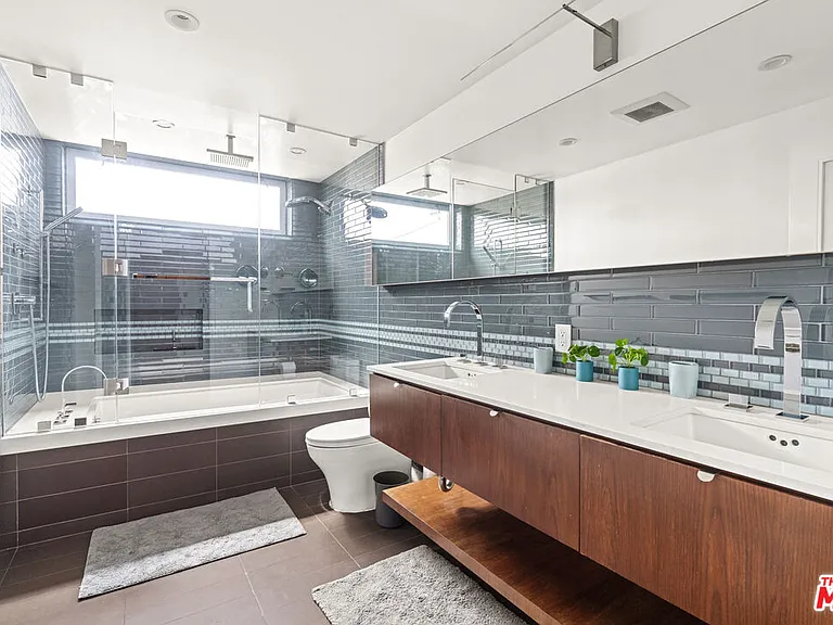 524 Rialto Ave — Photo 23