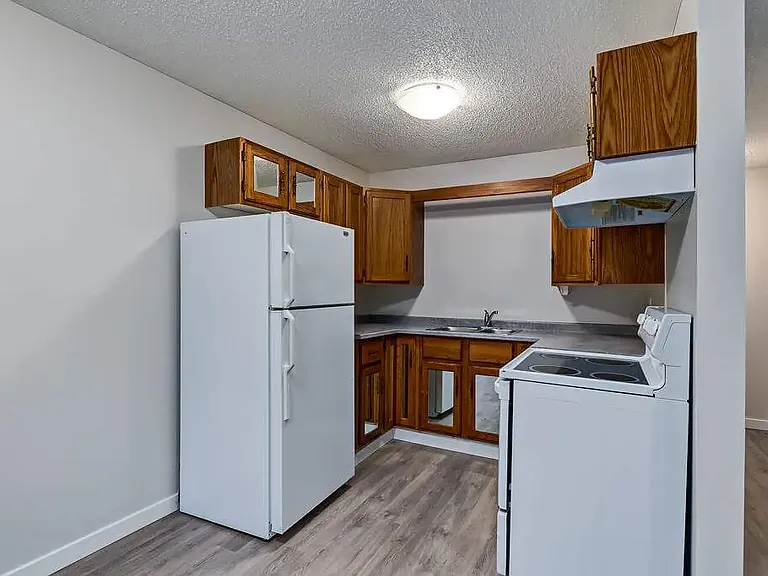 1235 Grace St #6 — Photo 5