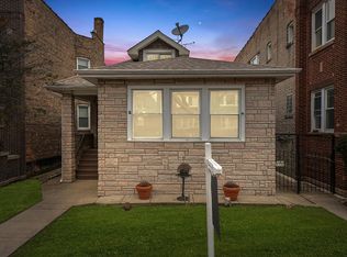 4842 W George St, Chicago, IL 60641