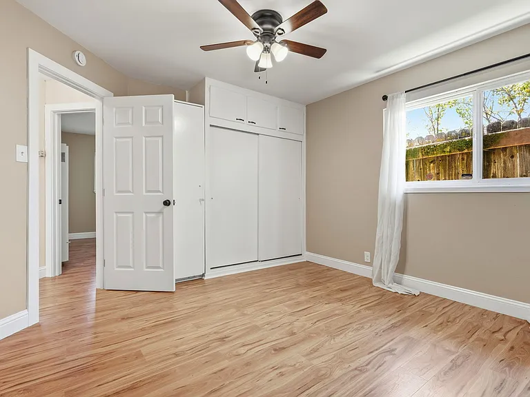 2210 Ewell Rd — Photo 22