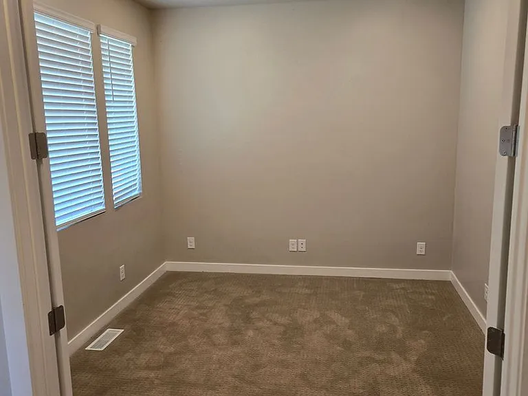 2422 N Penstemon Way — Photo 2