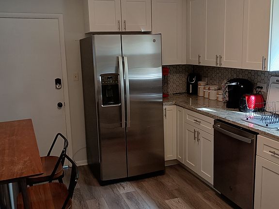 5th image of 820 Belleforte Ave