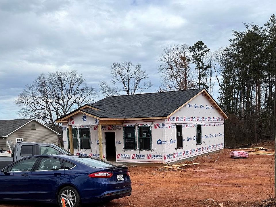 1st image of 3670 Peachtree Rd