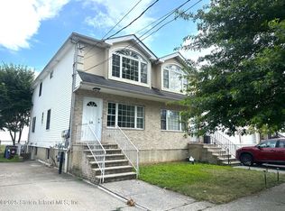 58 8th St FLOOR 1, Staten Island, NY 10306