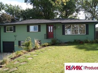 3617 S 108th St, Omaha, NE 68144