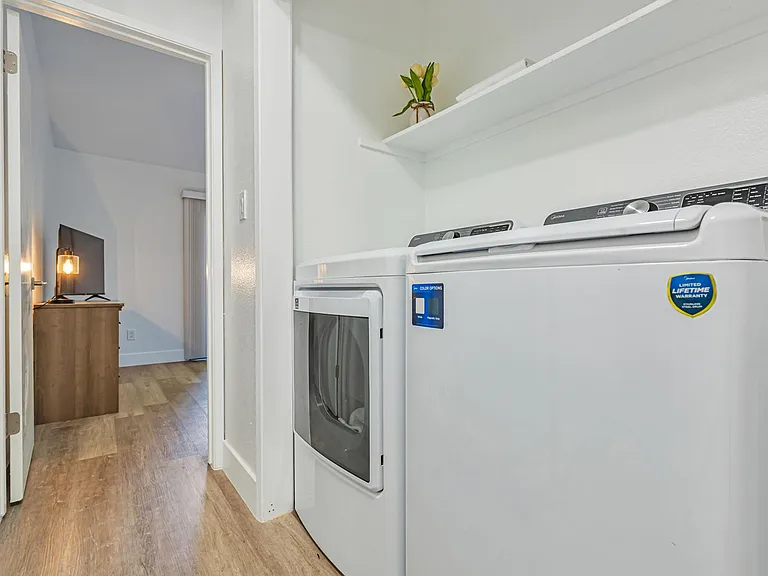 Parkview Living, LLC — Photo 10