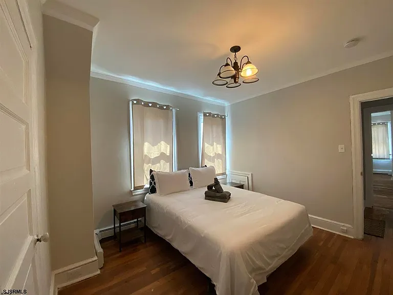 29 N Bartram Ave — Photo 8