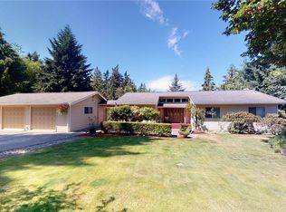 8440 Kaster Dr NE, Bremerton, WA 98311