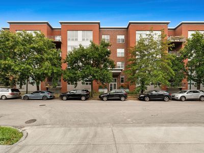 1825 N Winnebago Ave APT 302, Chicago, IL, 60647