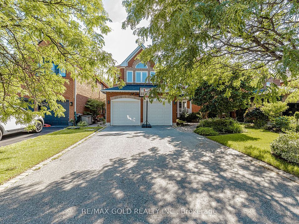 1st image of 93 Lauchlin Cres