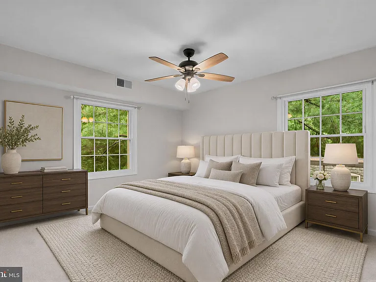 8110 Colony Point Rd #H — Photo 19