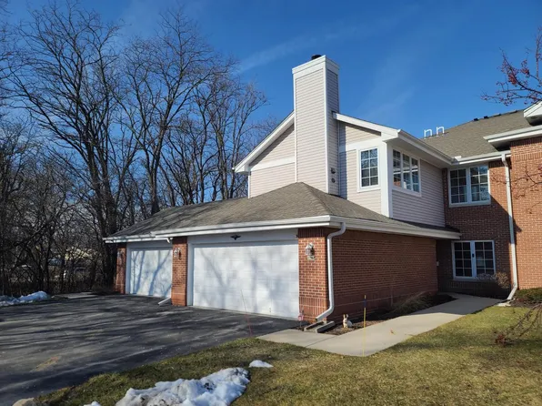 8985 Woodbridge DRIVE, Greendale, WI 53129