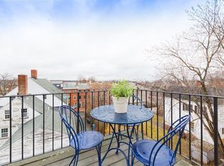 19 Essex St APT 4, Newburyport, MA 01950