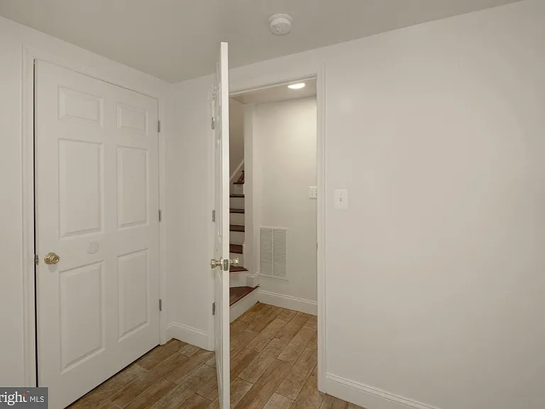 212 Orange St SE #2 — Photo 2